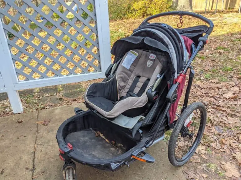 infant car seat in bike trailer