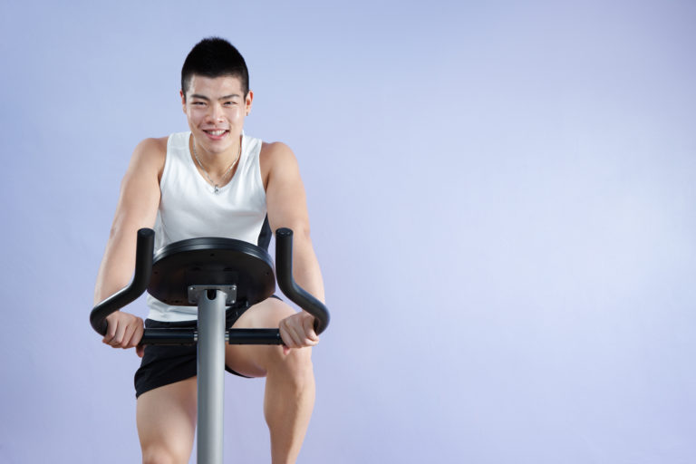 Should You Bike After Leg Day? Bike Trailer